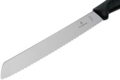 Victorinox SwissClassic 6.8633.21G Bread Knife Black 21 Cm -Knife Haven Sales VT6 8633 21G 03 victorinox