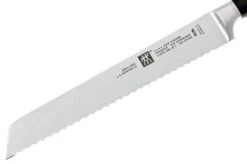 Zwilling J.A. Henckels Four Star Bread Knife 8" 7 Zwilling J.A. Henckels Four Star Bread Knife 8" -Knife Haven Sales ZW31076 200 02 zwilling 4star 31076 200 broodmes d2