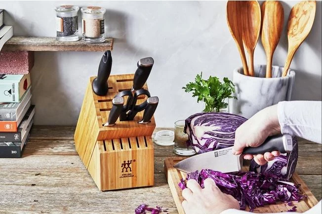 Zwilling 30076-201 Four Star II Bread Knife 9 Zwilling 30076-201 Four Star II Bread Knife - Image 7